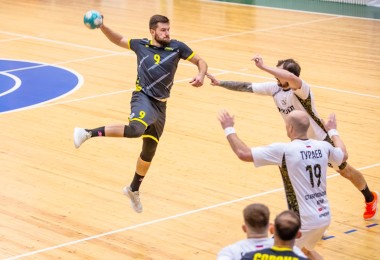 Сегодня герой нашего интервью — Артём Пономарев